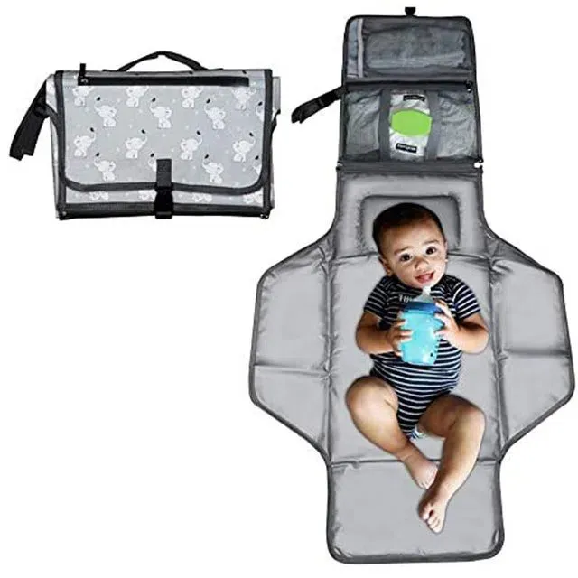 Taška na plienky s vreckom na fľašu