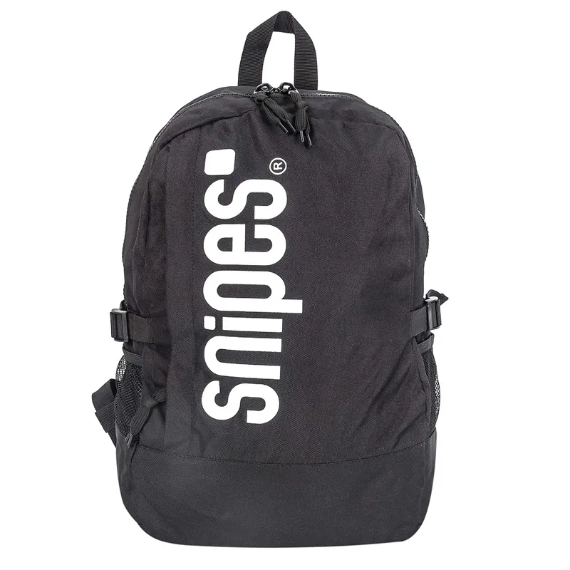 Ľahký batoh na cestovanie a šport